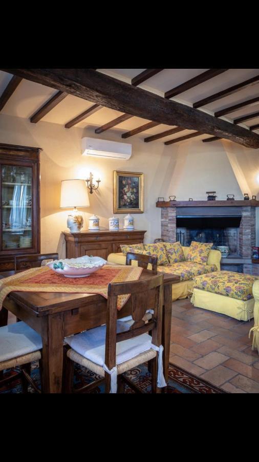 Umbrian Cottage 구비오 외부 사진